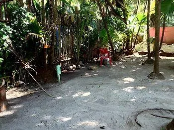 Cenote El Encanto Hotel Tulum